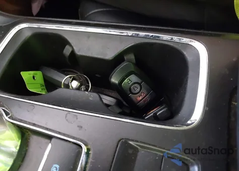 2018 Ford Fusion Se z USA, uszkodzony, nr VIN 3FA6P0HD2JR135212